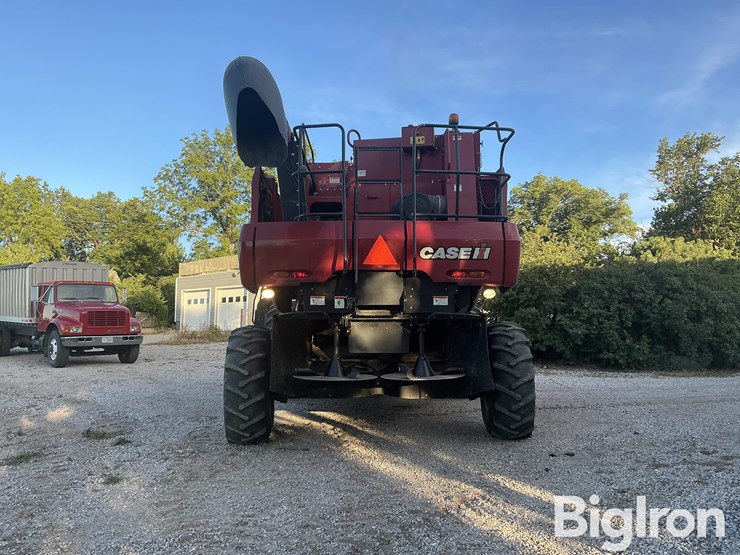 2011-case-ih-5088-image-6