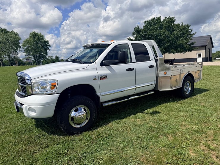 2007-dodge-ram-3500-image-3