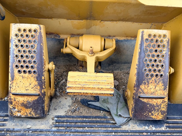 1985-caterpillar-963-image-66