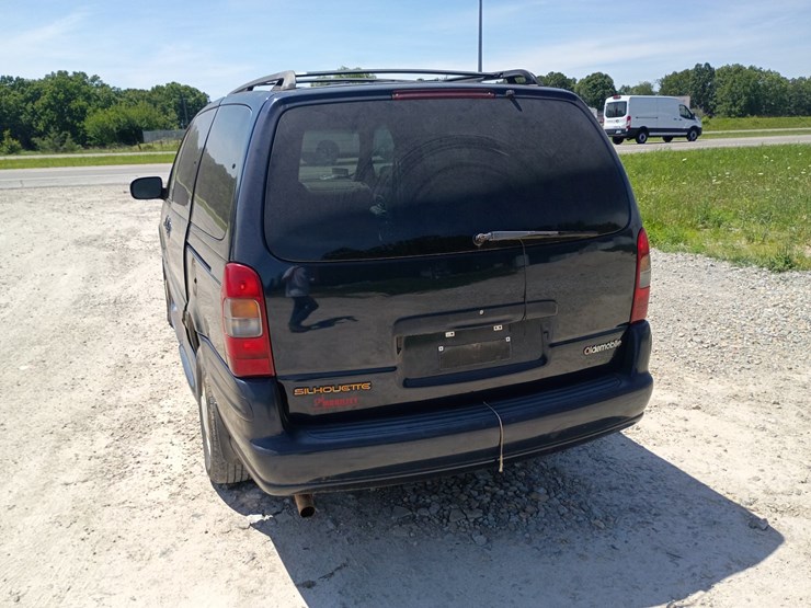#24837-•-1999-oldsmobile-silhouette-van-image-6
