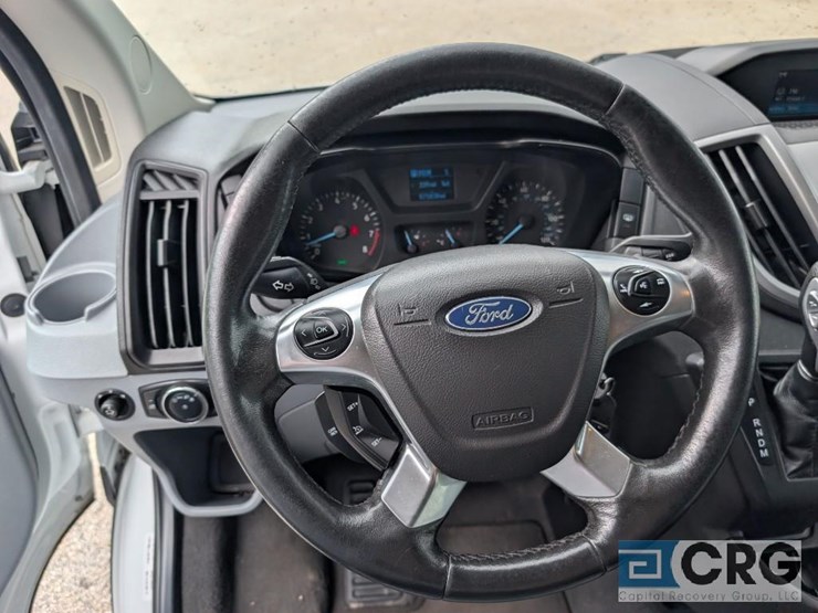 2016-ford-transit-image-9