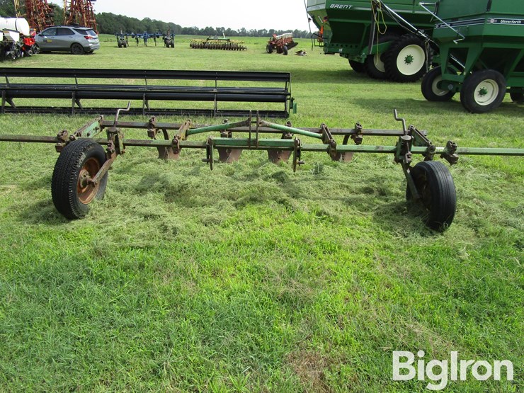 john-deere-6-image-2