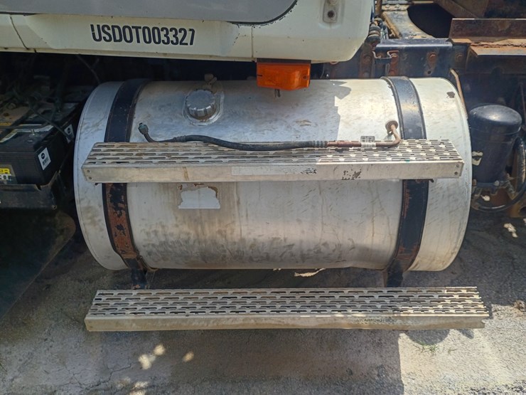 2007-mack-chn613-image-38