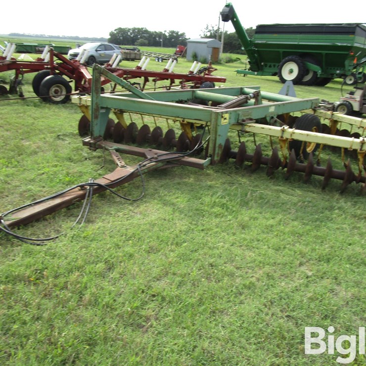 JOHN DEERE 340