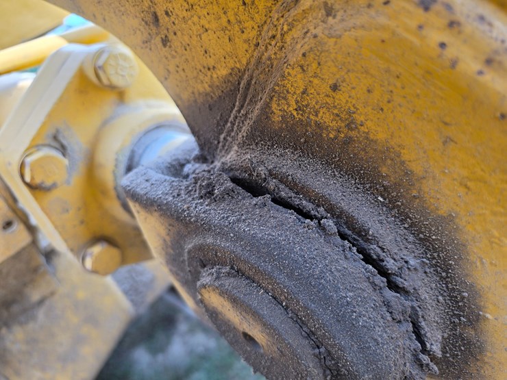 1983-caterpillar-973-image-149
