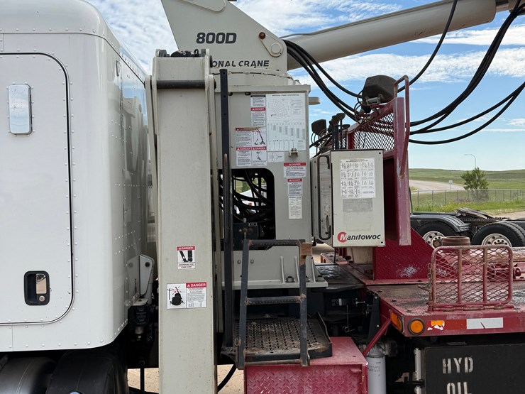 2015-peterbilt-365-image-9