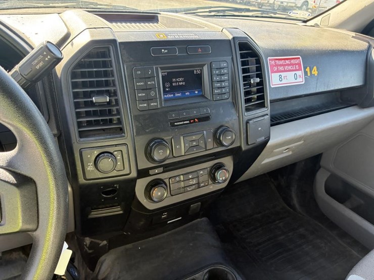 2016-ford-f150-image-17