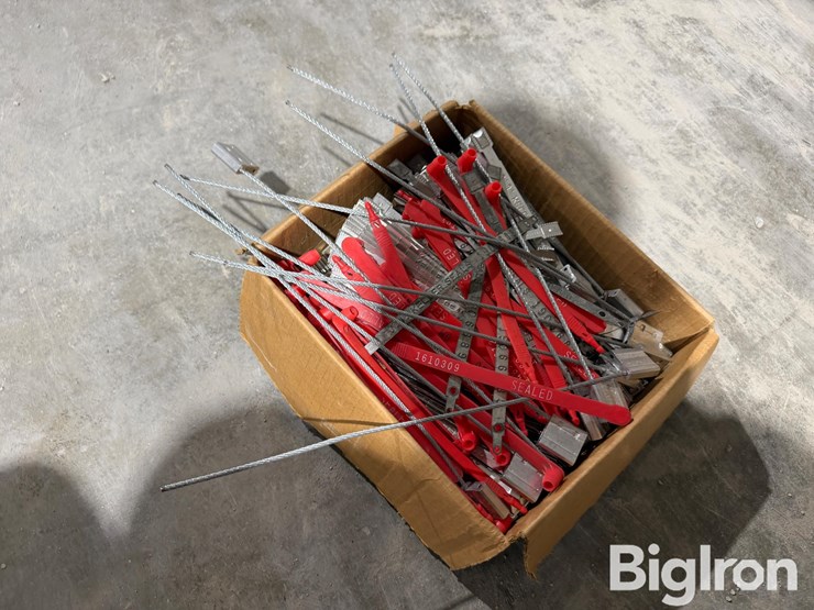 box-of-trailer-seals-image-4