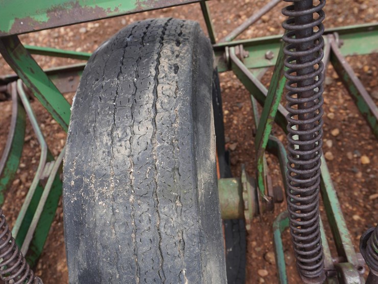 john-deere-15-image-19