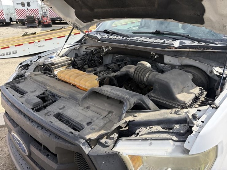 2016-ford-f150-image-7