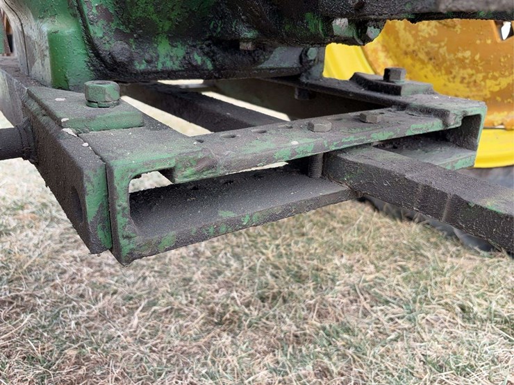 john-deere-g-image-100