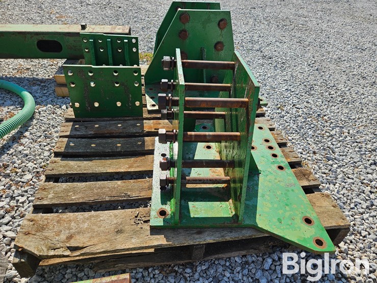 john-deere-8400-image-16