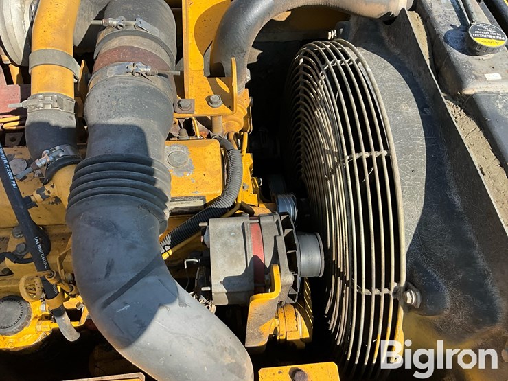 2006-deere-200c-lc-image-20