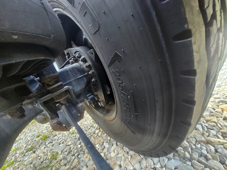 2019-kenworth-t880-image-100
