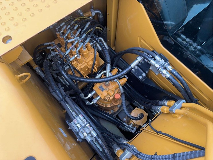 unused-2024-sany-sy135c-excavator-image-37