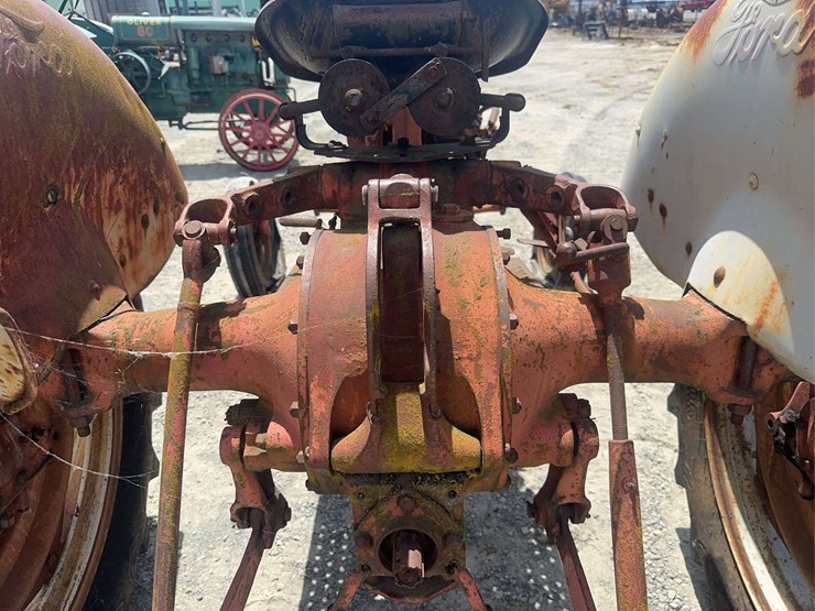 ford-900-image-18
