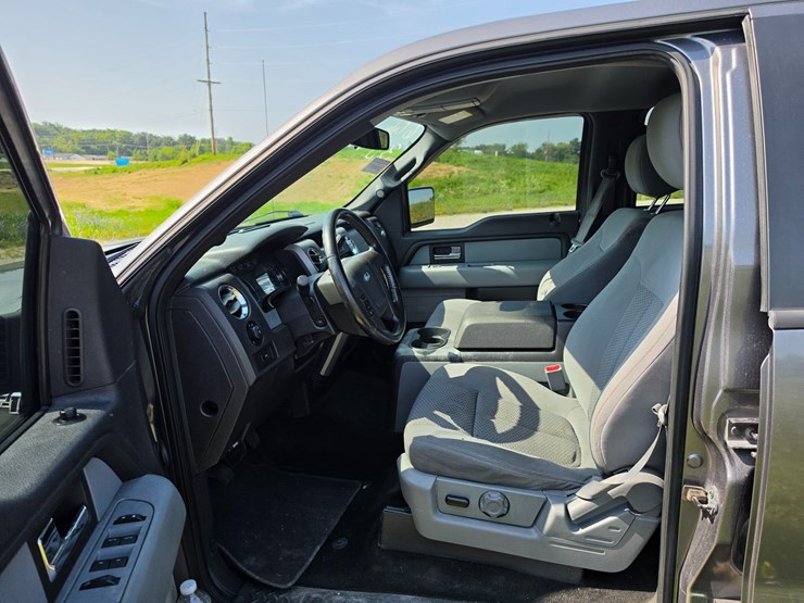 2012-ford-f150-image-24