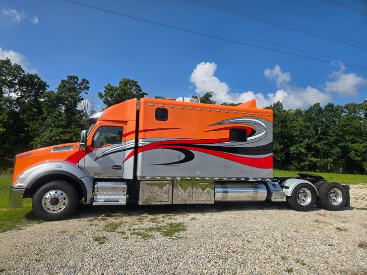 2019-kenworth-t880-image-6