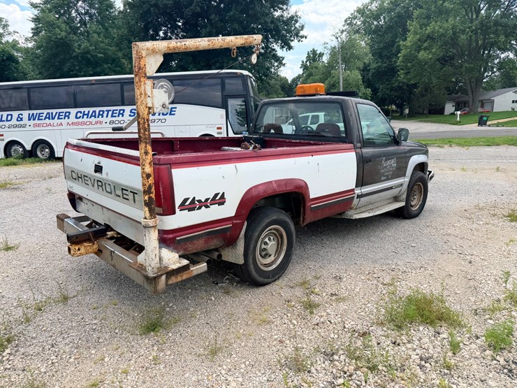 1993-chevrolet-k2500-image-12