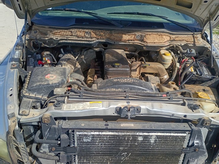 2003-dodge-ram-3500-image-18