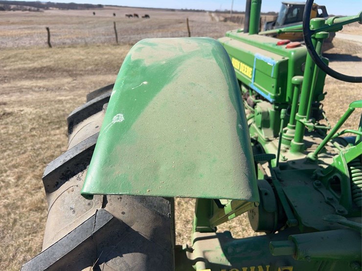 john-deere-model-b-image-46