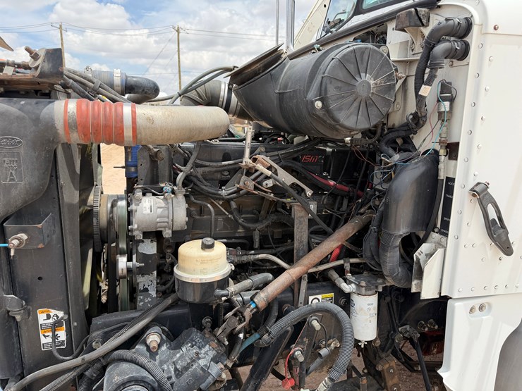 2007-peterbilt-357-image-15