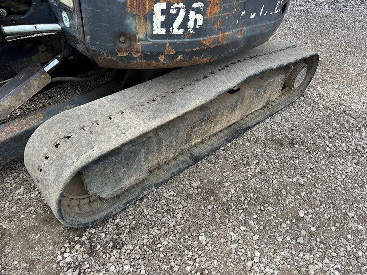 2013-bobcat-e26-image-15