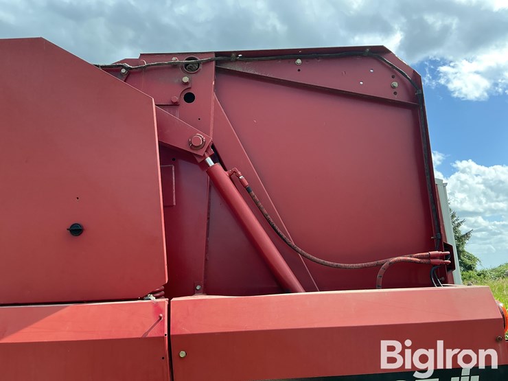 case-ih-rbx561-image-11