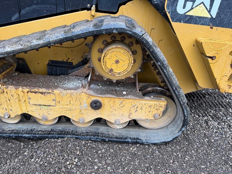 2014-caterpillar-299d-image-19