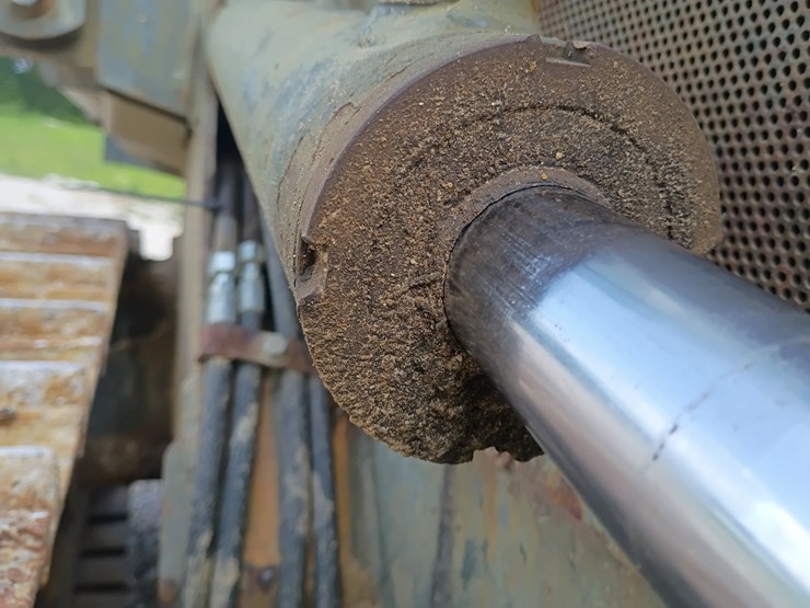 1991-deere-550g-image-62