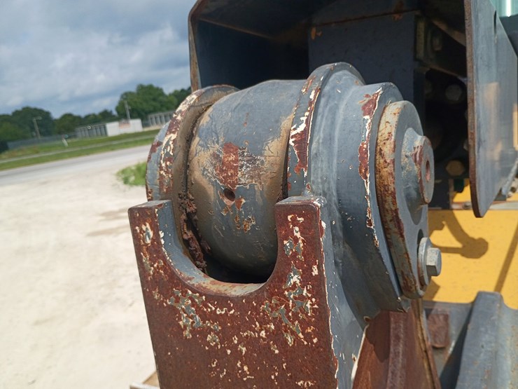 #24824-•-2008-john-deere-755d-crawler-loader-image-74