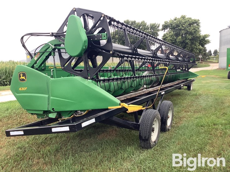 2011-john-deere-630f-image-3