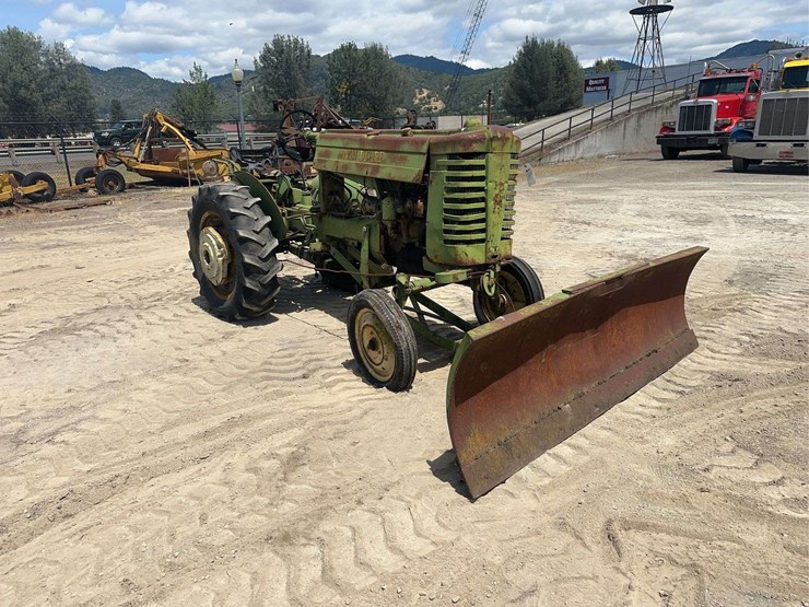 john-deere-m-image-7