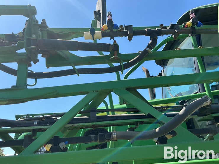 2010-john-deere-4630-image-17