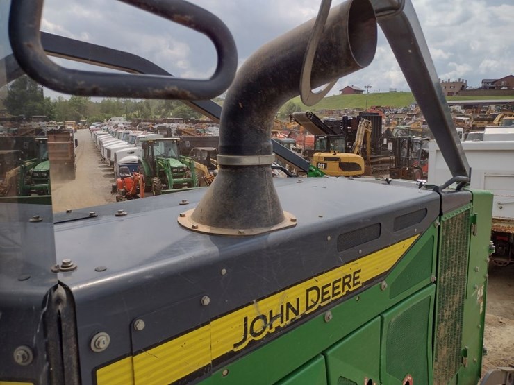 deere-648l-image-12