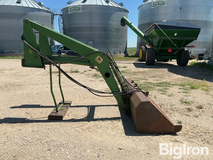 john-deere-158-image-4