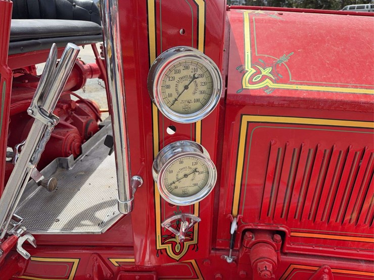 1926-american-lafrance-fire-truck-image-49