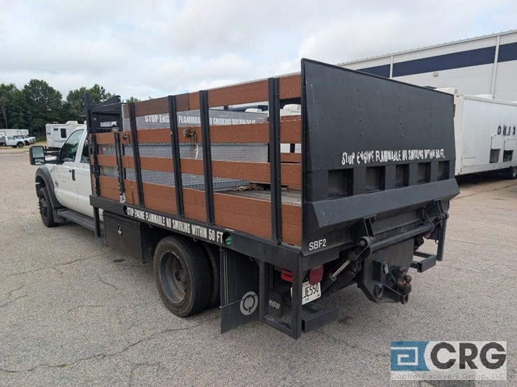 2012-ford-f550-image-25
