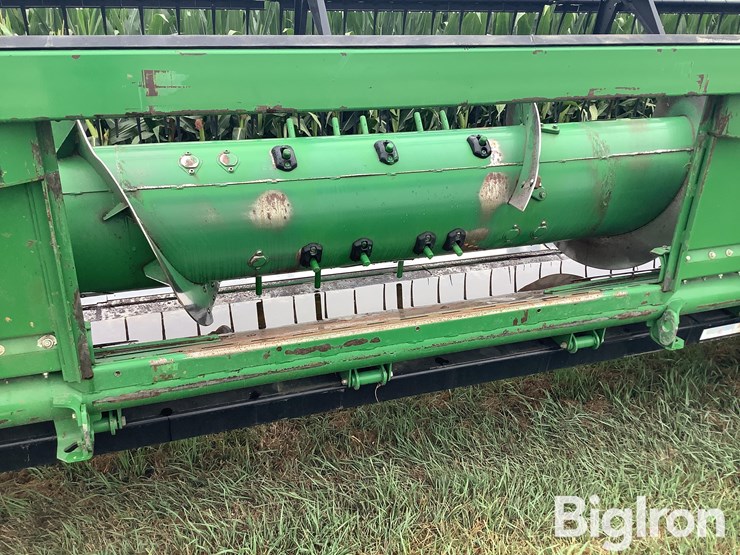 2011-john-deere-630f-image-18