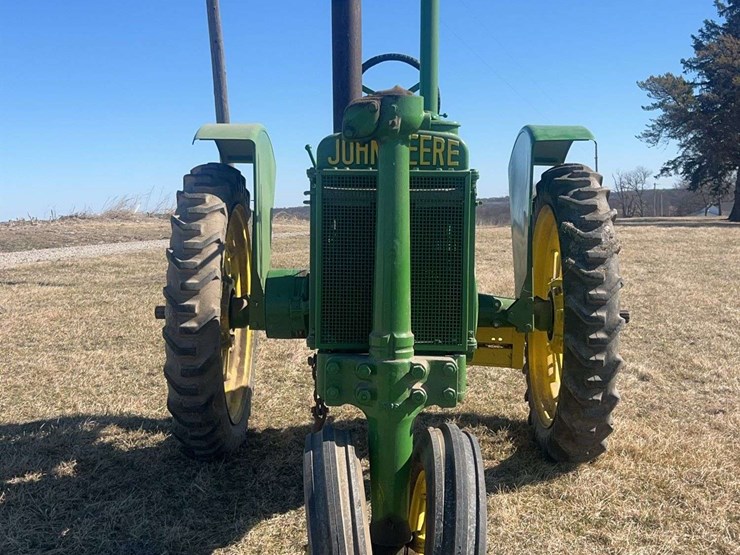 john-deere-model-b-image-12