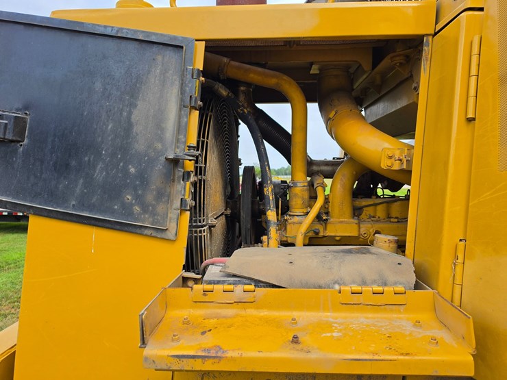 1983-caterpillar-973-image-47