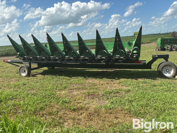 2011-john-deere-608c-image-2
