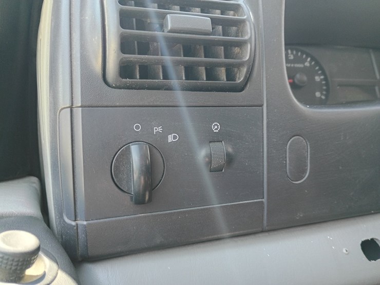 2007-ford-f550-image-57