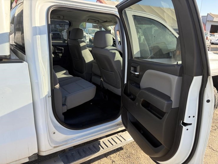2015-gmc-sierra-3500hd-image-13