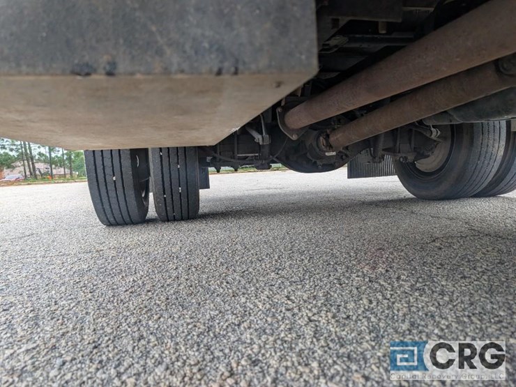 2012-ford-f550-image-23