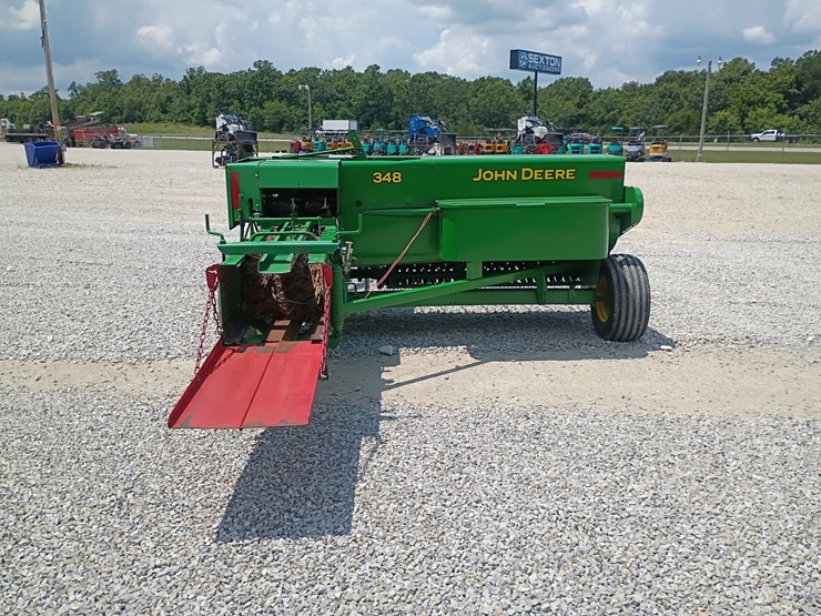 john-deere-348-image-4