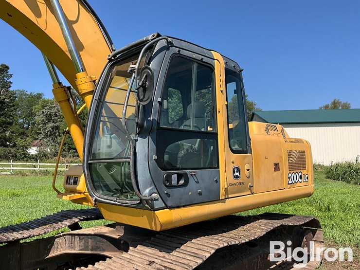 2006-deere-200c-lc-image-9