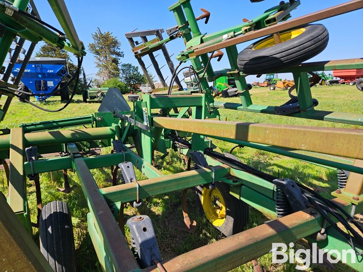 john-deere-980-image-13