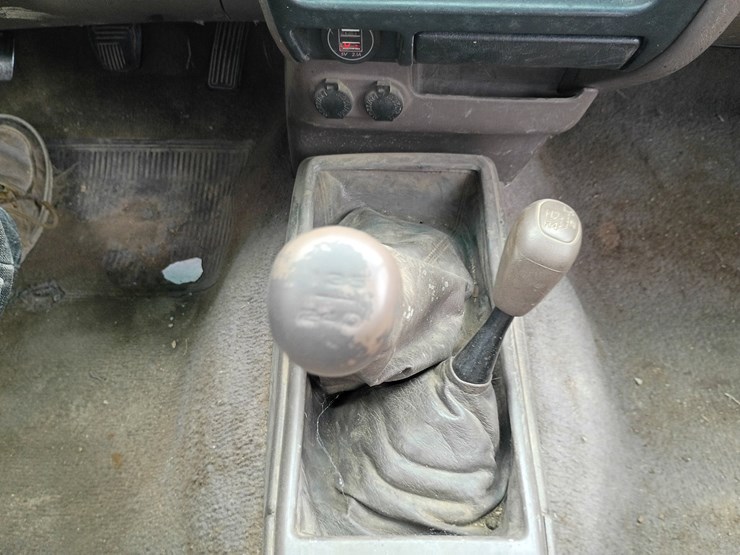 1998-toyota-tacoma-image-45