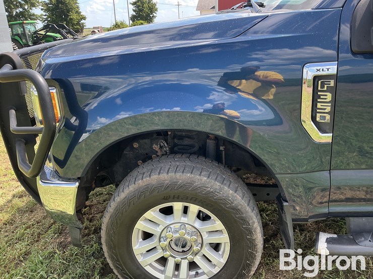 2017-ford-f350-image-19